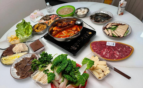 吃完火锅、重油大餐多久喝古方草茶合适
